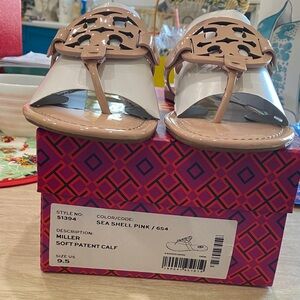 Tory Burch Miller sea shell pink